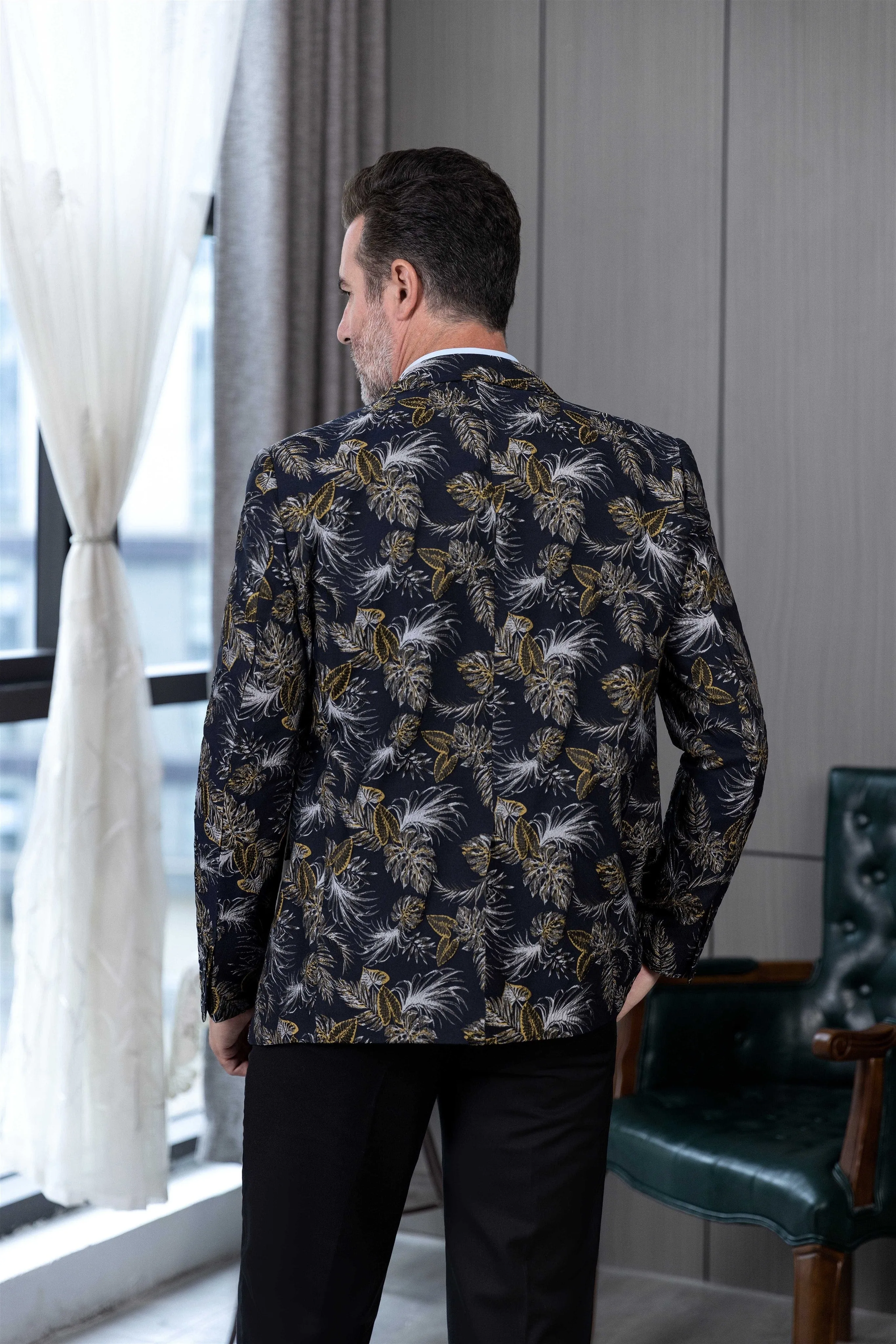 2 Piece Casual Peak Lapel Men's Suit（Blazer Pants）