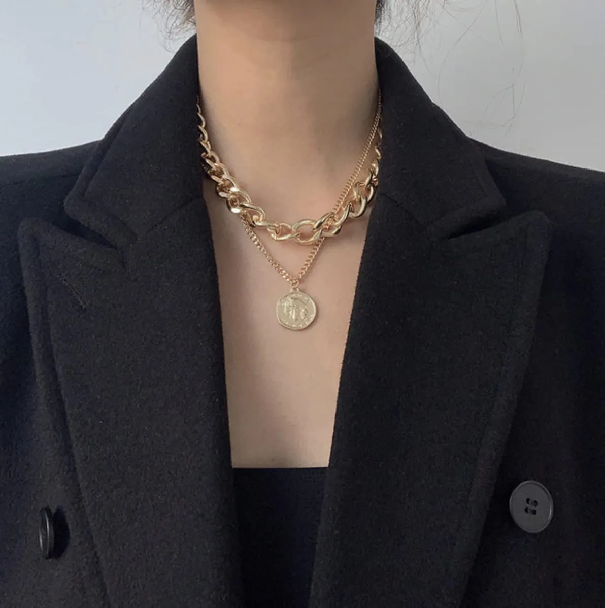 Joker & Witch Nodo Chain Link Gold Layered Necklace