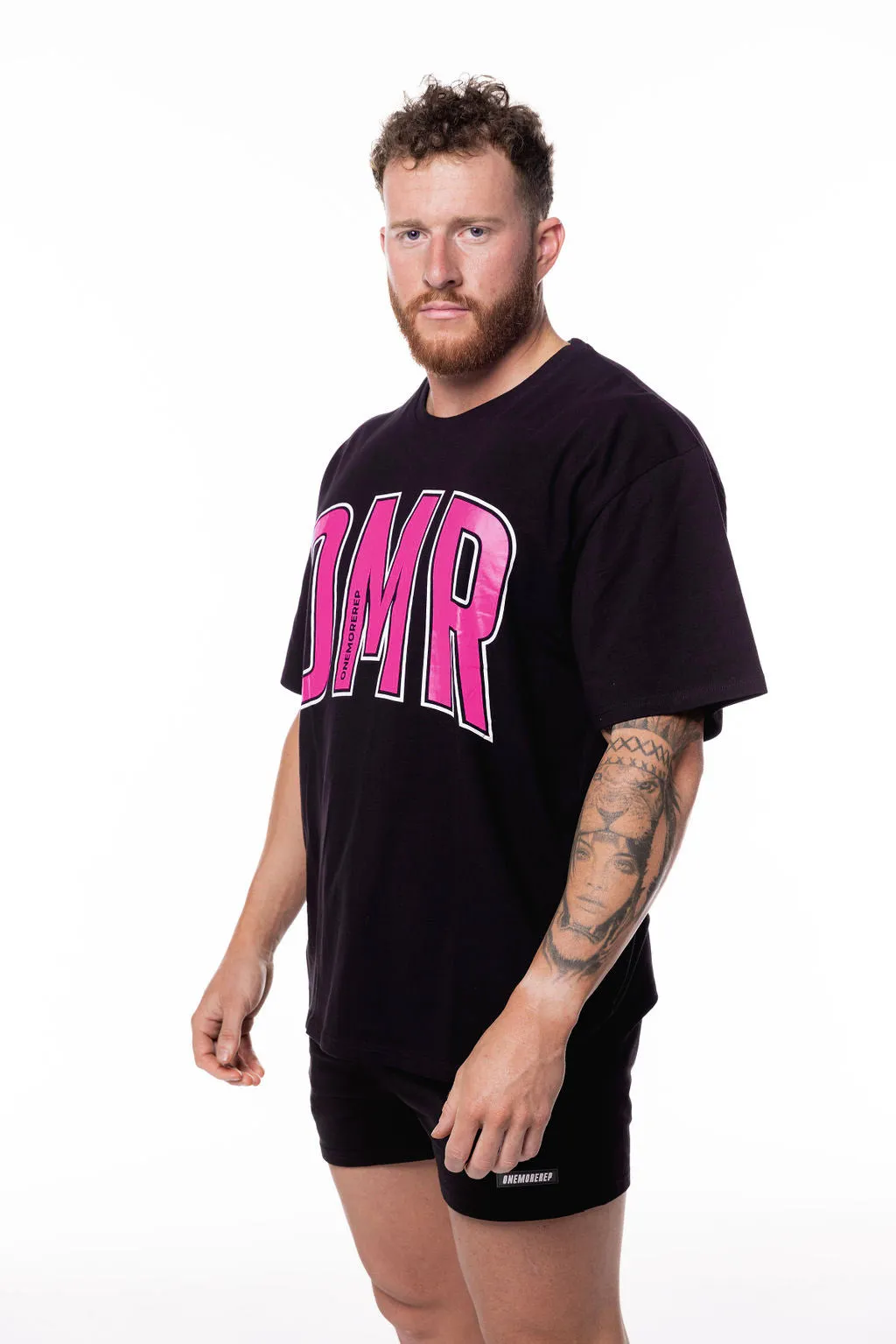 Oversized Pump Tee Black/Bubblegum Pink
