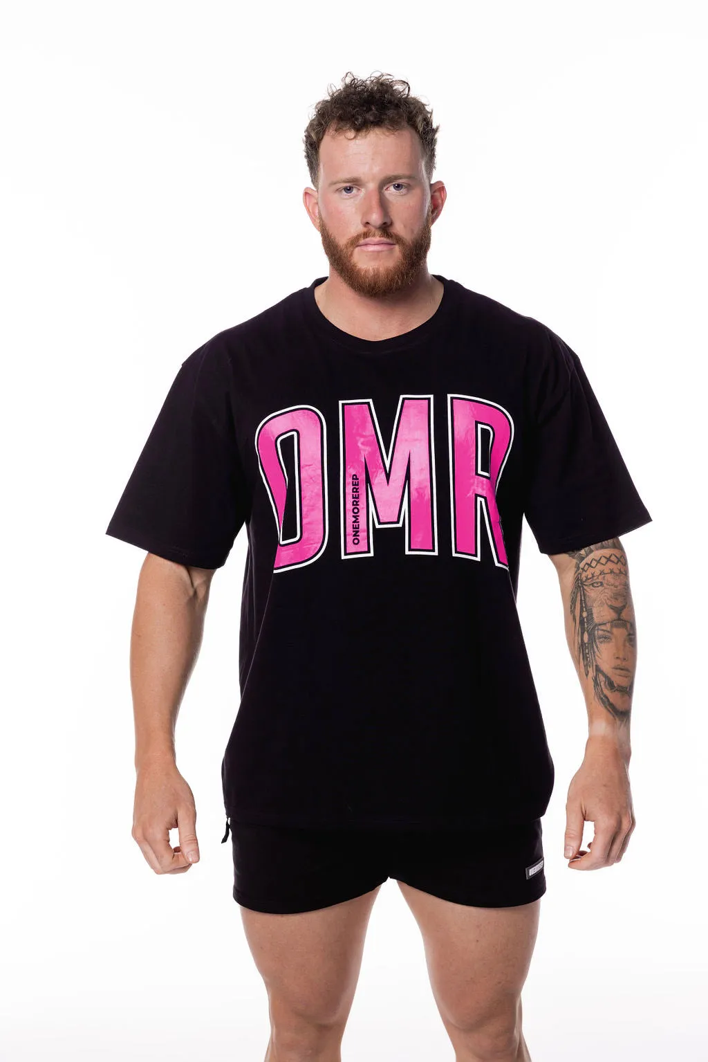 Oversized Pump Tee Black/Bubblegum Pink